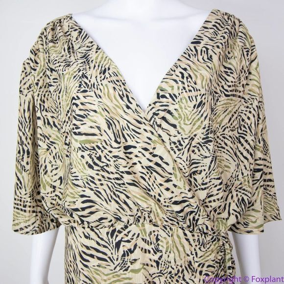NEW Eloquii wrapped flutter sleeves animal print dress, size 24 - Picture 6 of 16